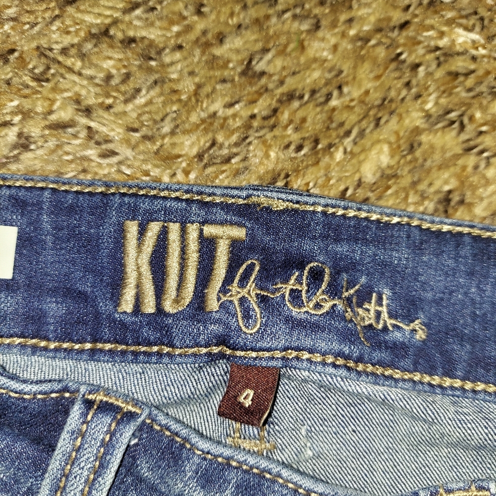 Women's Kut Jeans. Size 4 - Picture 2 of 6